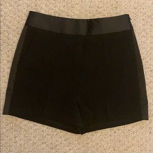 Express dress shorts NWT